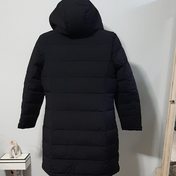 Women's Black Hooded Jacket - Picture 3 of 4